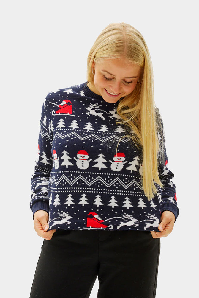 Camisola de Natal para Casal Azul com Árvores, Bonecos e Pai Natal Algodão Orgânico mulher