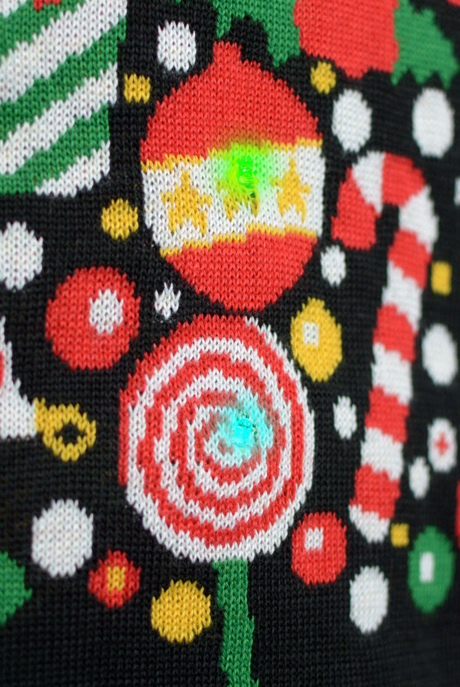 Camisola de Natal para Casal com Luzes LED Preta Árvore de Natal detalhe