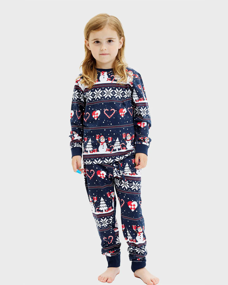 Pijama de Natal para Menina com Bonecos de neve e Corações