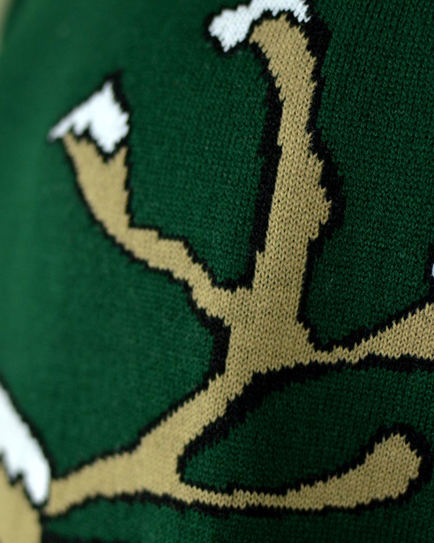 Camisola de Natal Verde para Família com Rena Sorridente Detalhe Neve