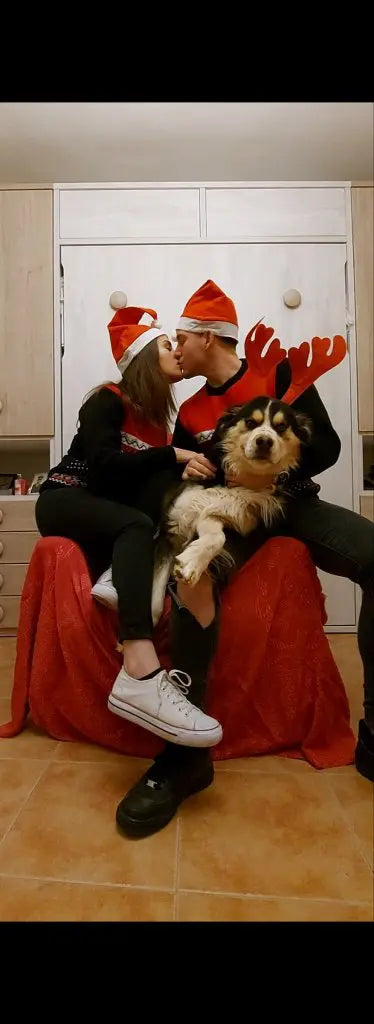 Camisola de Natal Casal Vermelha Preta com Cachorro