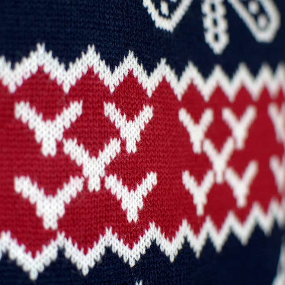 Camisola de Natal para Casal com Renas e Motivos Natalinos detalhe