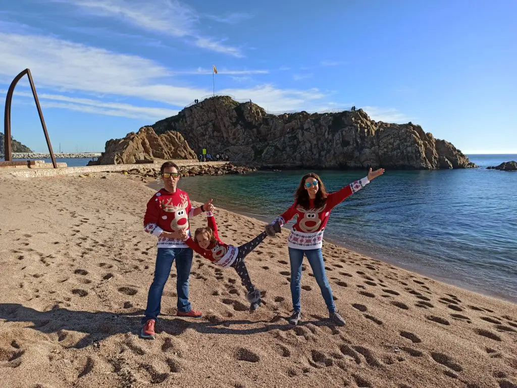 Camisola de Natal Familia Rena Vermelha a praia